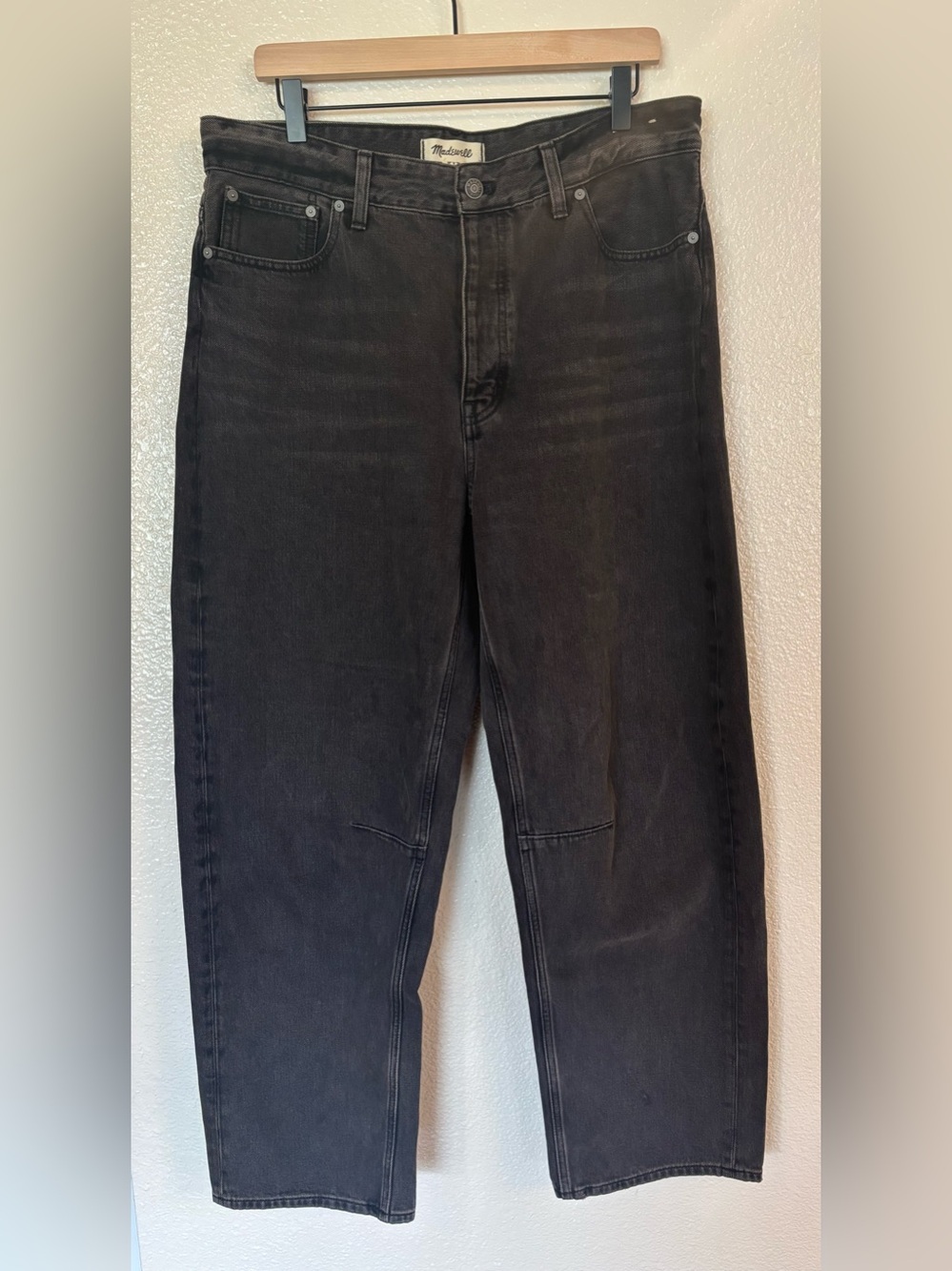 Madewell Washed Charcoal Barrel Jeans - Picture 2 of 7